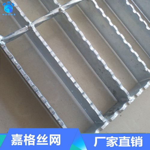 格柵板網(wǎng) 格樓梯踏步板 排水溝井蓋 下水道熱鍍鋅鋼格板
