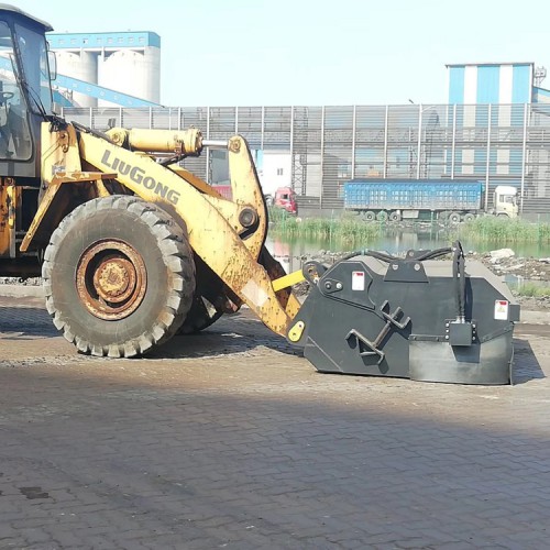 鏟車(chē)路面清掃 鏟車(chē)加清掃 50鏟車(chē)砂石清掃 30鏟車(chē)煤粉清掃