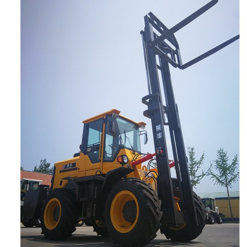 伐木場越野叉車 搬運越野叉車 山路越野叉車山地專用
