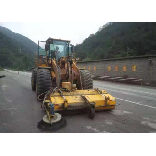 920裝載機配清掃機 裝載機配清掃器 928裝載機配清掃車