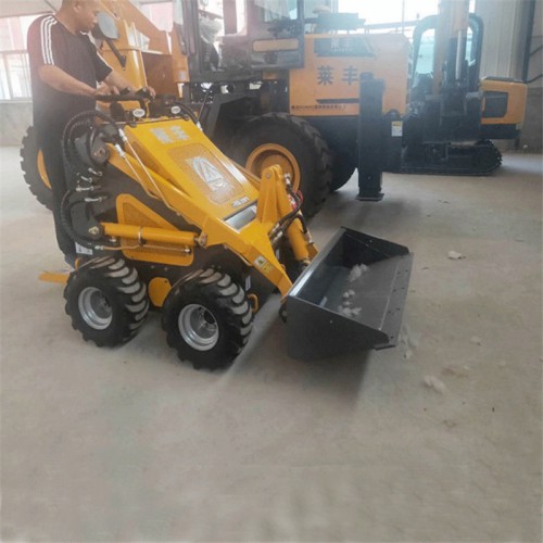 汕尾室內小鏟車 家用小鏟車 小型滑移鏟車性能卓越