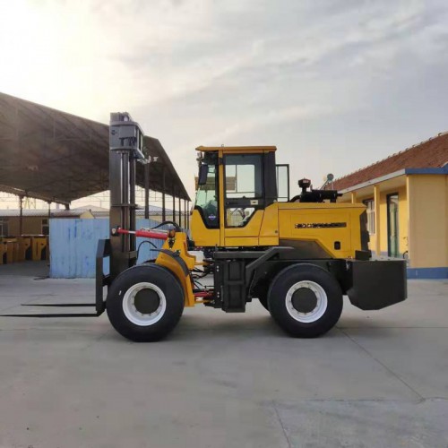 寧海越野叉車四驅叉車裝車叉車都在優惠中你還在等嗎