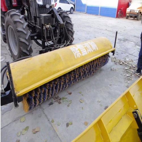 滾刷式除雪 拖拉機(jī)除雪滾刷