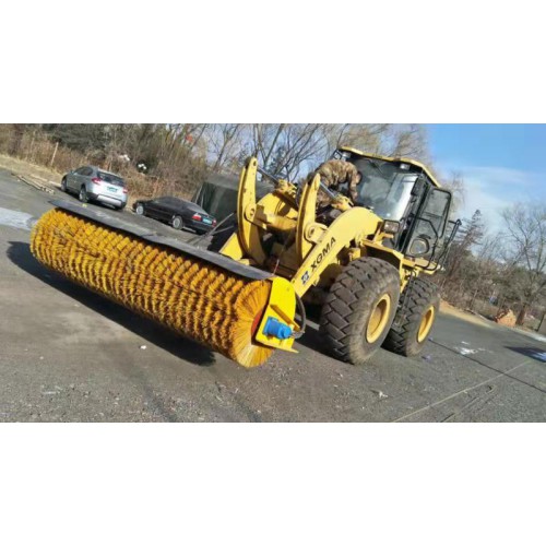 刷斜掃除雪機(jī) 國(guó)產(chǎn)除雪設(shè)備  大型裝載機(jī)加裝除雪滾刷