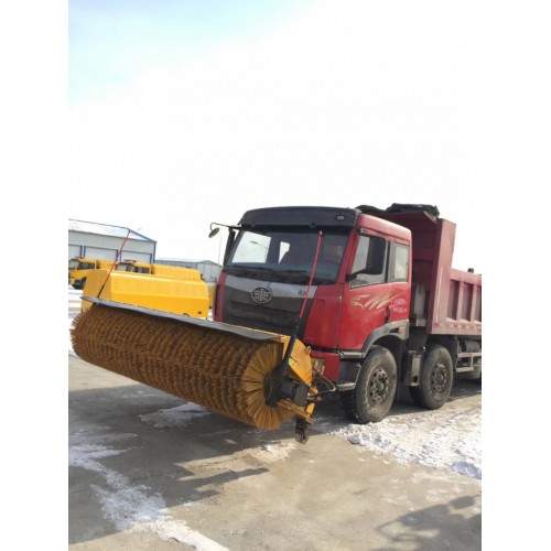 掃路車加裝除雪滾刷 汽車滾刷 配滾刷式除雪車 耐用刷片供應(yīng)