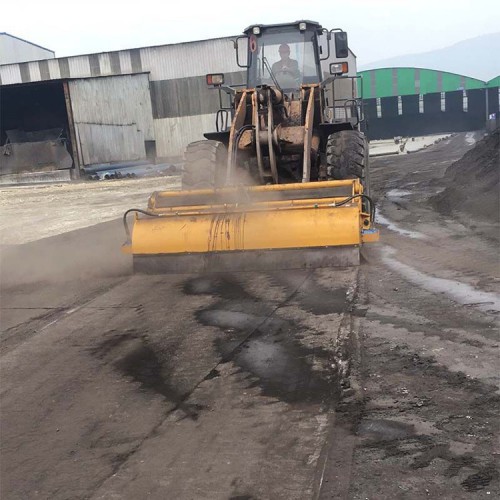 港口路面清掃車(chē) 散貨碼頭路面清掃器 鏟車(chē)安裝清掃 改清掃車(chē)