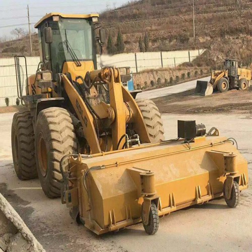 50裝載機(jī)清掃機(jī) 裝載機(jī)改清掃機(jī)