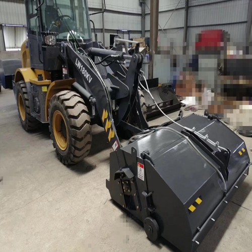 20裝載機(jī)掃地機(jī) 30鏟車前進(jìn)式清掃車 鏟車改清掃車