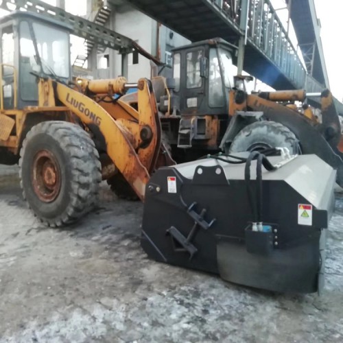 30鏟車(chē)改清掃機(jī) 施工清掃機(jī)報(bào)價(jià) 鏟車(chē)掃路車(chē) 裝載機(jī)改清掃機(jī)