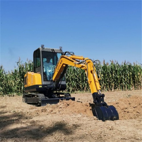 內(nèi)江小型開溝機(jī) 山區(qū)開溝機(jī) 微型挖掘機(jī)萊豐廠家直銷雪