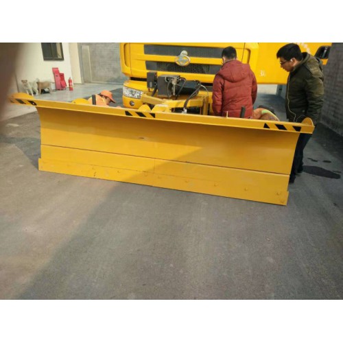 四川環衛鏟雪車,掃路車除雪機,灑水車除雪鏟 除雪鏟 推雪板