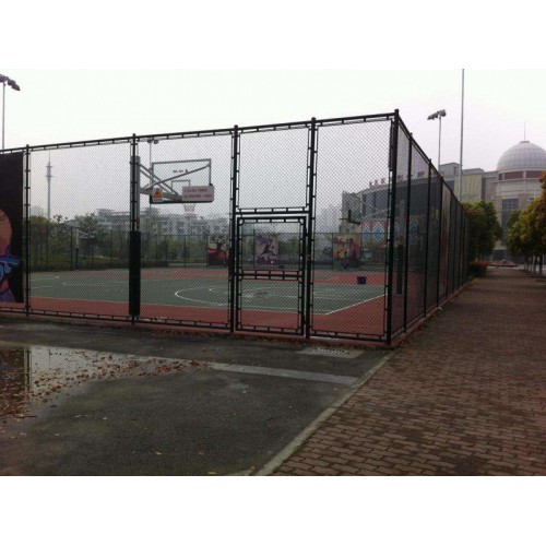 墨綠色球場護欄網 球場勾花護欄網 體育場圍欄網現貨