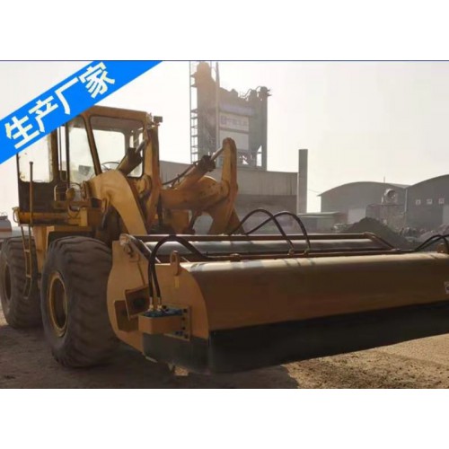 山貓裝載機清掃 滑移掃地車 水穩清掃器 裝載機前置清掃器