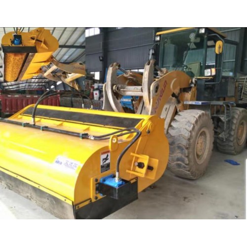 晉工鏟車清掃 裝載機(jī)改掃路車 裝載機(jī)前置清掃器 滑移清掃器