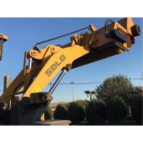 掃地機(jī) 鏟車掃地機(jī) 裝載機(jī)掃路車 滑移裝載機(jī)清掃