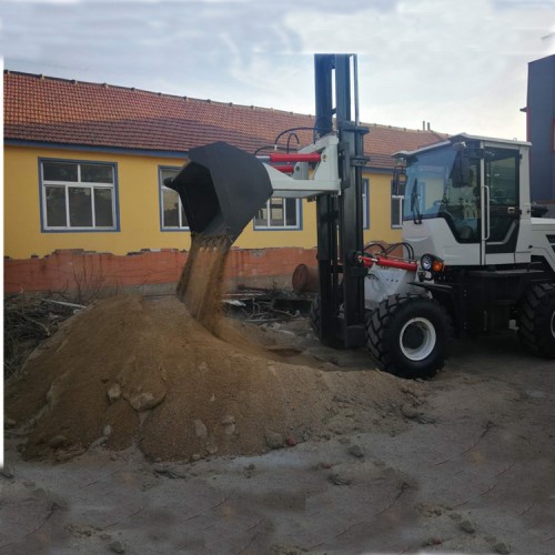 泥濘路叉車  品質保障 伐木場越野叉車 萊豐 價格面議