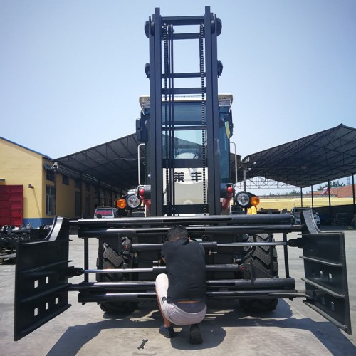 四驅越野叉車  常年供應 爬坡防滑叉車 萊豐 可以實地試車