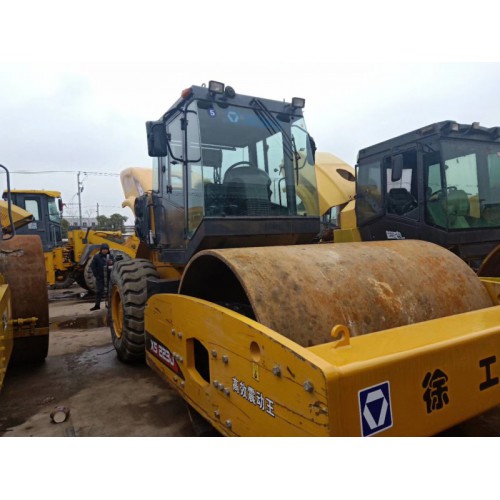 轉讓二手22噸壓路機,徐工振動壓路機