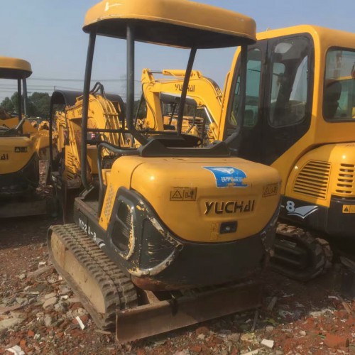 轉(zhuǎn)讓二手玉柴13/18/20挖掘機(jī)微型二手挖掘機(jī)