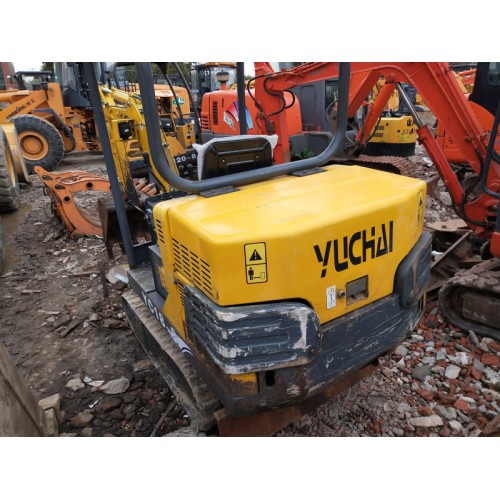 出售二手挖掘機(jī)玉柴25二手挖掘機(jī)微型