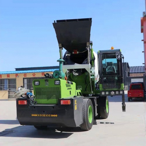 山東不同規(guī)格攪拌車價(jià)格  自上料混凝土全自動(dòng)攪拌車 工程搬運(yùn)