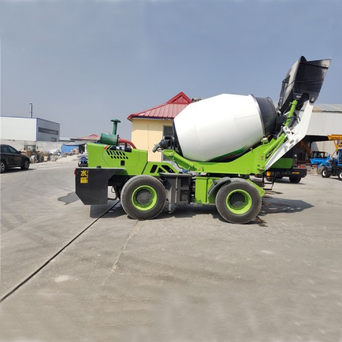 山東水泥砂石料攪拌機  新型打地坪全自動攪拌車 質優價廉