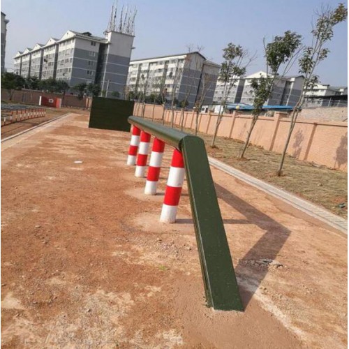 部隊(duì)拓展器材，可移動(dòng)400米障礙器材