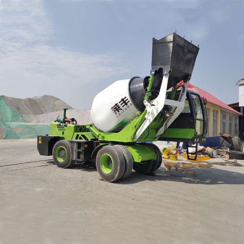 山東水泥砂石料攪拌機  現貨供應混凝土泵車 廠家