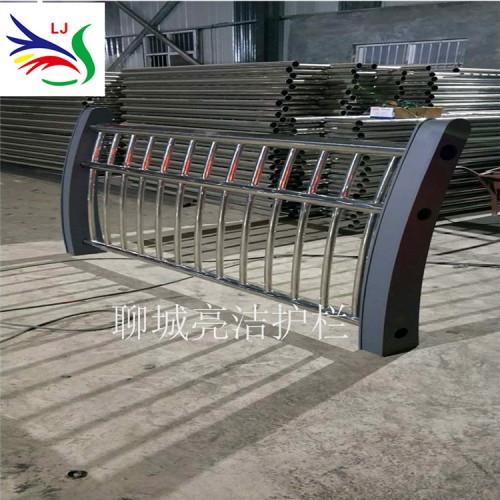 22*2不銹鋼護欄 不銹鋼護欄廠家
