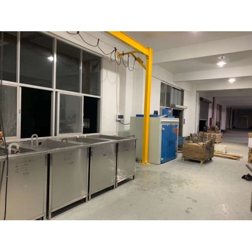 電葫蘆多槽超聲波清洗機(jī)方便靈活廠家直銷