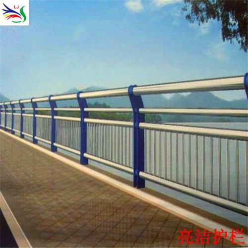 河道不銹鋼護欄