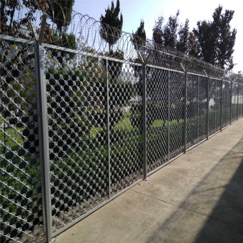 監(jiān)獄金屬隔離網(wǎng)