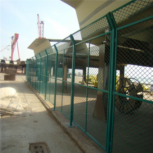 保稅區(qū)圍網價格 金屬圍墻網生產廠家