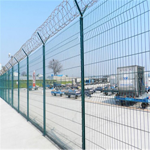機(jī)場(chǎng)圍網(wǎng)價(jià)格 隔離防護(hù)網(wǎng)生產(chǎn)廠家