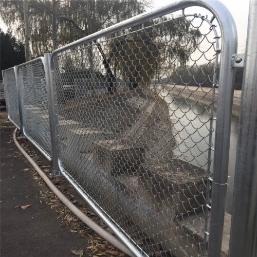 熱鍍鋅隔離網|綠色網狀隔離柵