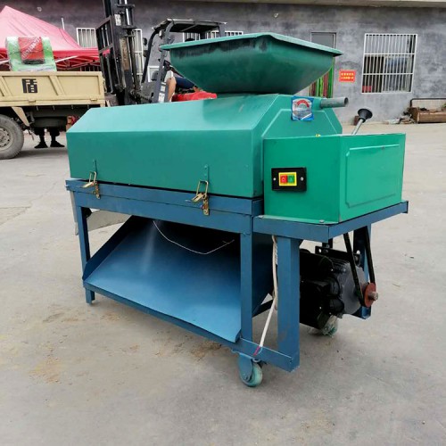 廠家供應(yīng) 青核桃去皮機(jī)