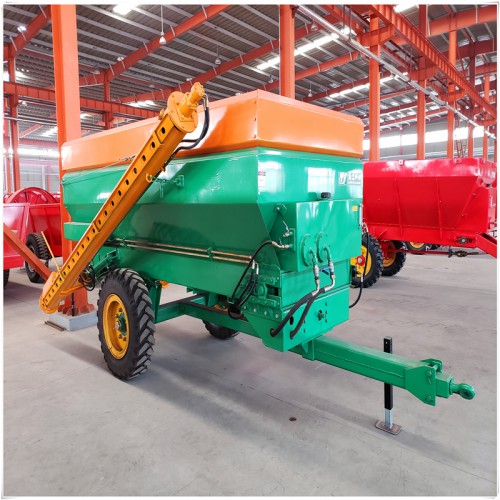 稀糞撒糞車  廄肥揚肥機  土雜肥拋肥機