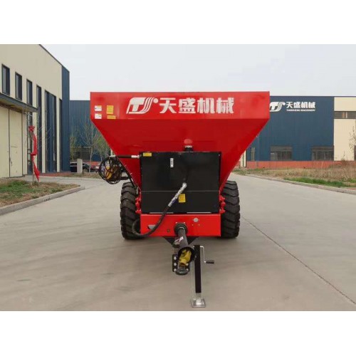 農家肥揚糞車，赤峰干牛羊糞大型撒肥車，吉林撒糞機