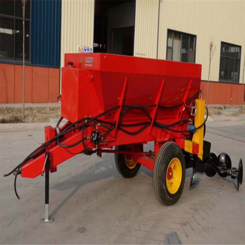 廠家直銷蘋果葡萄等果園專用雞糞牛糞揚糞撒肥機撒糞車