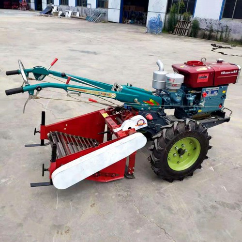 土豆挖掘機 手扶車帶土豆地瓜收獲機