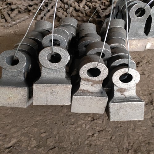 5錘式制砂破碎機(jī)錘頭 礦山碎石機(jī)高鉻合金錘頭耐磨篩護(hù)板篦子底