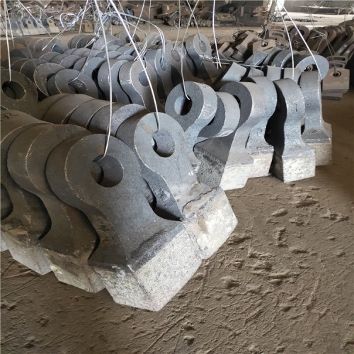 礦山破碎機(jī)錘頭顎式石子破碎高鉻合金錘頭制砂機(jī)耐磨鑄造方錘配件