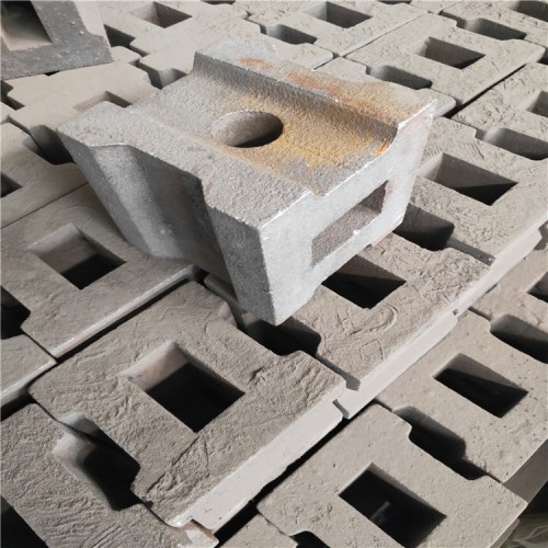 定做高鉻合金錘頭高錳合金甩錘高錳鋼方錘制砂機專用