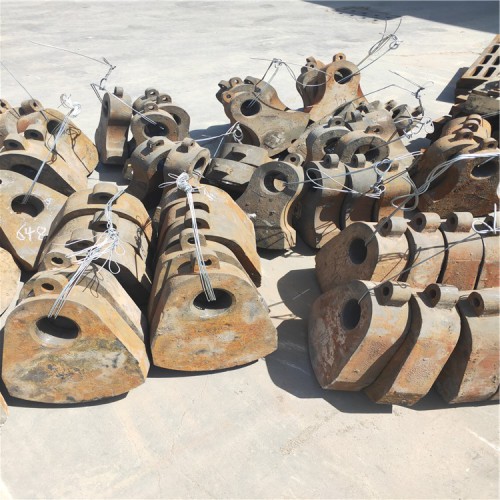 破碎機錘頭耐磨高錳鋼甩錘粉煤機高鉻合金羅錘子制砂機硬榔頭定金