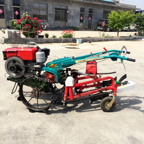 起花生機器 收花生的機器 小四輪帶花生條鋪機