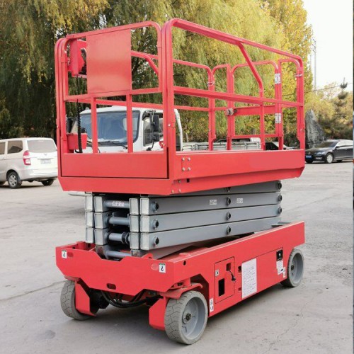 山東自行式升降機(jī)  可定制  鴻泰華豐