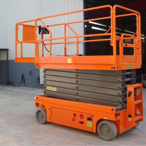山東自行式升降機(jī)批發(fā)  廠家直銷  鴻泰華豐