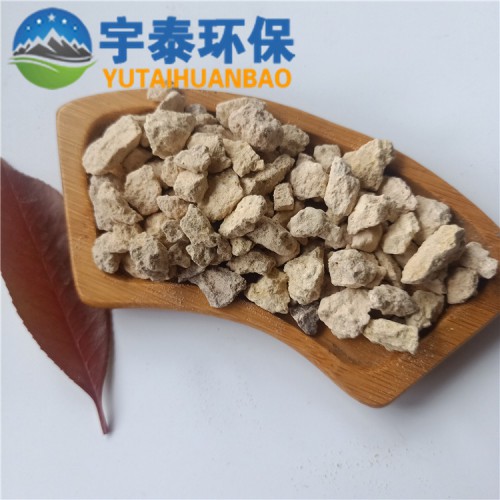 水處理沸石濾料  除去水中氨氮沸石  各種規(guī)格沸石