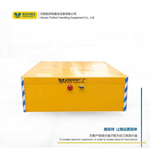 河南廠區(qū)轉(zhuǎn)運(yùn)車搬運(yùn)金屬材料運(yùn)輸車無軌過跨車