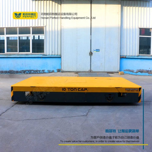 貨物運(yùn)輸 平板動力軌道車 55噸電瓶軌道車 廠家直銷